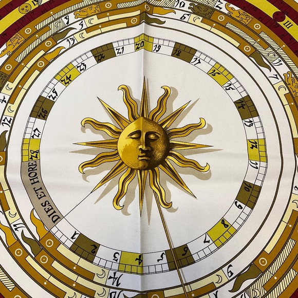 HERMES BURGUNDY / GOLD MULTI DIES ET HORE PRINT SQUARE SILK TWILL SCARF - Picture 6 of 9